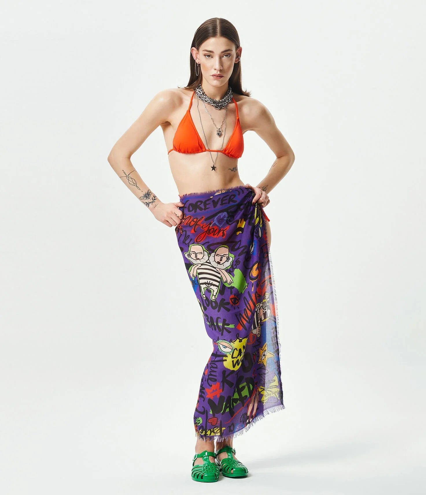 Rebellious Kare Şal